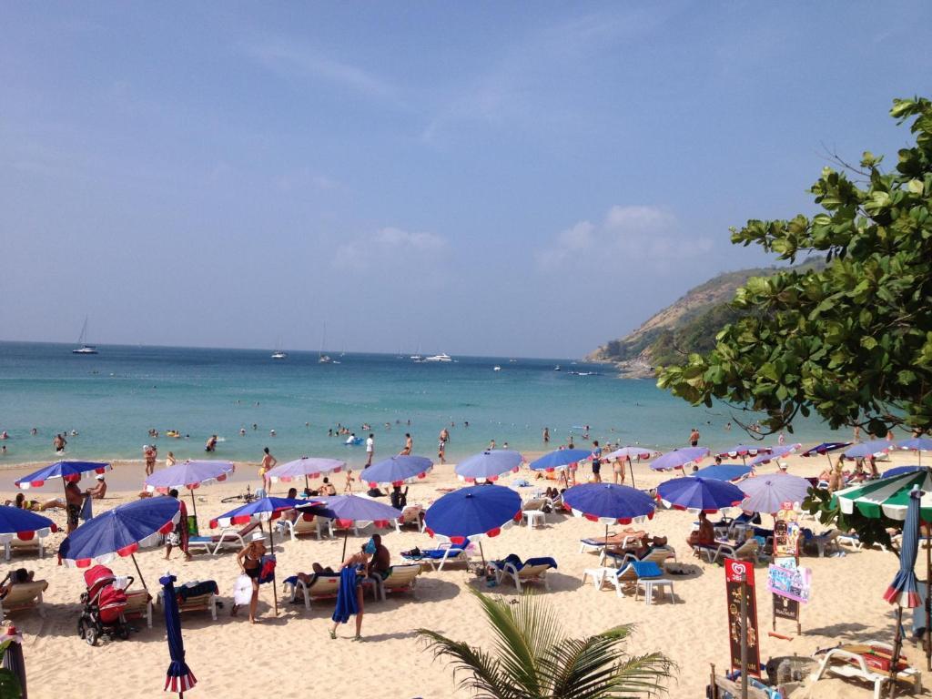 Huga Place Nai Harn Luaran gambar